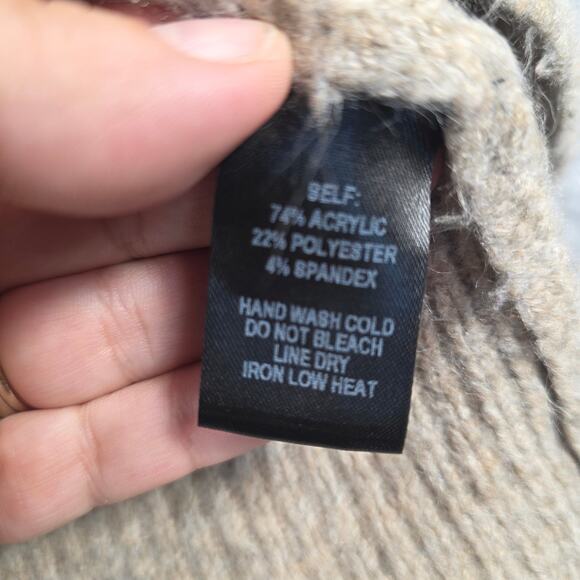 Lulu's Vneck Oversized Beige Sweater - Picture 4 of 5